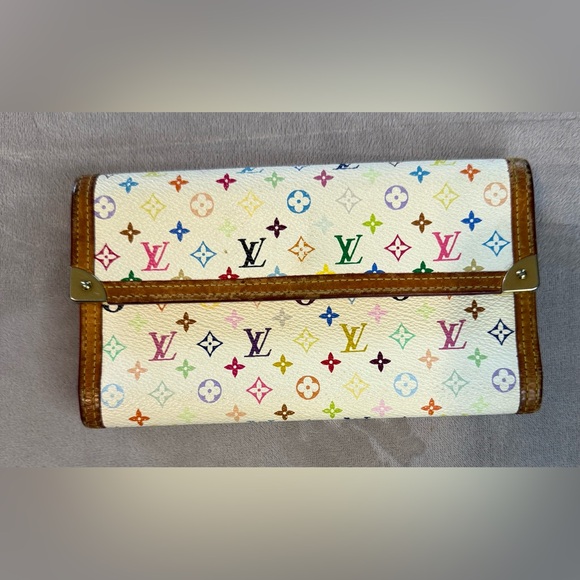 Louis Vuitton Multicolor Murakami Monogram Tresor International Wallet White - Picture 1 of 12